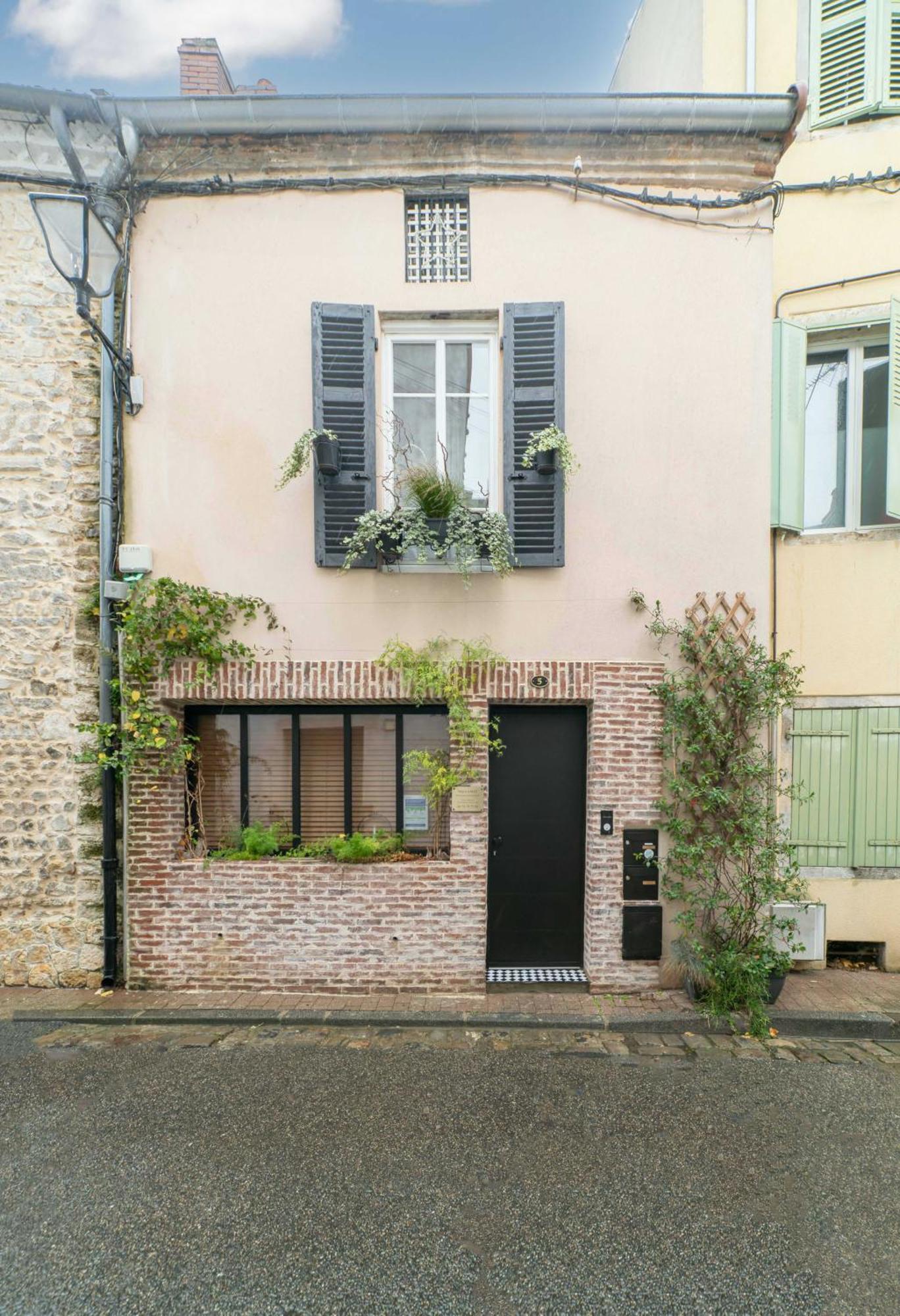 Grande Maison Cusset - Maison De Ville - 3 Chambres エクステリア 写真